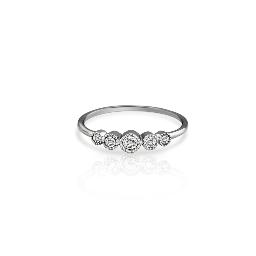Серебряное кольцо с фианитами для помолвки